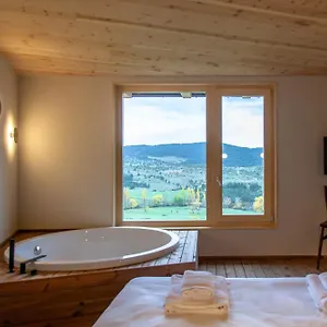 Casa Amb Jacuzzi Privat, Cal Rossa Apartamento Taus